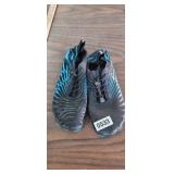 MENS SHOES SIZE 11