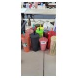 LOT OF TRAVEL CUPS