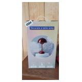 WHITE TABLE LAMP *NEW