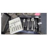 SILVERWARE LOT