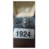 PRETTY STERLING SILVER RING, SIZE 6.5