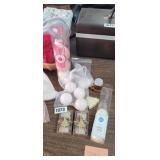BEAUTY AND BATH BOMBS LOT