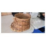 WOVEN SHOE BASKET