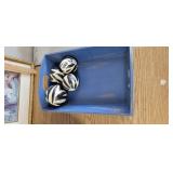 BLUE WOODEN TRAY WITH DECORATIVE BLACK AND WHITE B