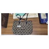 MICHAEL KORS PURSE *CLEAN