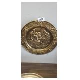 VTG HAMMERED BRASS CHARGER PLATE