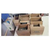 (7) BOXES SPLIT BLOCK MINI AND BAG UNSANDED GROUT