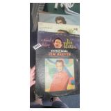 LOT OF RECORD ALBUMS