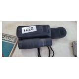 MAXUS MONOCULAR GOLF SCOPE WITH CASE