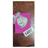 MOM AND ME HEART NACKLACE