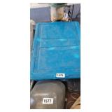 28 QUART TOTE WITH LID