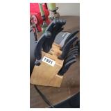 KNIFE BLOCK