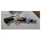 AVON PERFUME BOTTLE PISTOL