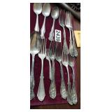 LOT OF OLD FLATWARE