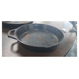 LODGE CAST IRON SKILLET #8SK