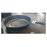 #8 SK CAST IRON SKILLET
