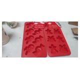 CHRISTMAS SHAPE ICECUBE TRAYS