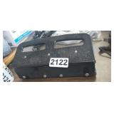 HEAVY DUTY HOLE PUNCH