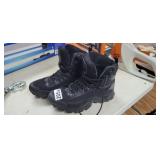 UNDER ARMOR BOOTS SIZE 8
