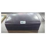 JEWELRY BOX WITH SOME JEWELRY