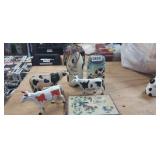 LOT OF COW DECOR