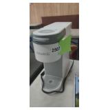KEURIG COFFEE MAKER