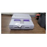 SUPER NINTENTO GAME CONSOLE