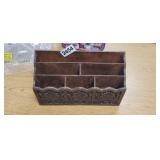VINTAGE ORGANIZER