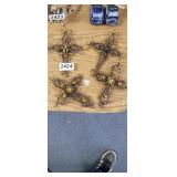 (4) CROSS DECOR