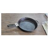 LODGE 8SK CAST IRON SKILLET