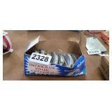 BOX WITH (8) YO-YO REELS