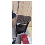 CORNER SHOWER BENCH *NEW