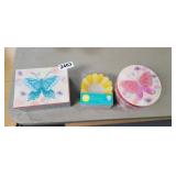 STACKABLE BOXES AND BAKING CUPS