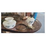 VINTAGE HURRICANE PARLOR LAMP