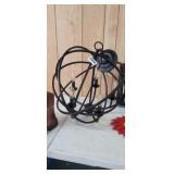 HANGING LIGHT FIXTURE