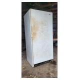 STANDING FREEZER *WORKS, *NEEDS CLEANED