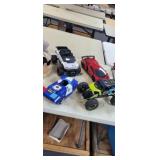 4 TOY CARS