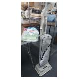 WORKING ORECK XL  VACCUM WITH EXTRA BAGS