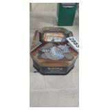 TIN FULL OF POKEMON CARDS