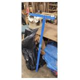 MAYES DRYWALL SQUARE