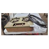 VINTAGE HOLIDAY PROPANE STOVE