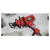 BLACK AND DECKER DRILL