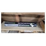 PITTSBURGH 1/2in DRIVE TORQUE WRENCH