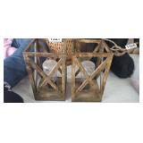 (2) 9" BATTERY OPERATED LAMPS (NEEDS BATTERIES)