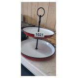 2 TIERED SERVING PLATTER