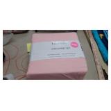 KING SIZE SHEET SET, NIP