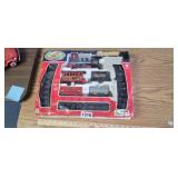 TRAIN SET