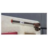 RIDGID MANUAL PIPE THREADER