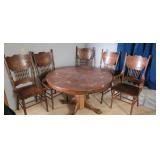 KITCHEN TABLE AND 6 CHAIRS *NO LEAF