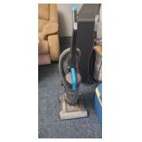 BISSELL VACUUM
